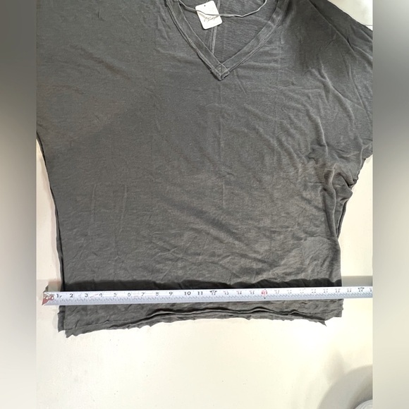 We the Free On My Mind V-Neck Shirt, Black but looks a dark Gray, Size Medium - Picture 4 of 10